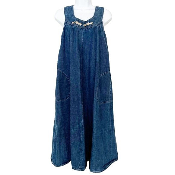 Foxmoor Dresses & Skirts - Vtg Foxmoor Denim Jumper Long Dress Floral Embroidery Sleeveless Pockets Sz M